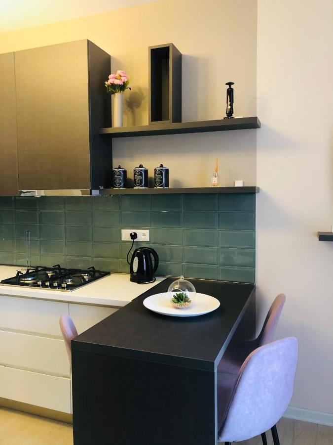 Wellconect Apartment Kutaisi Luaran gambar