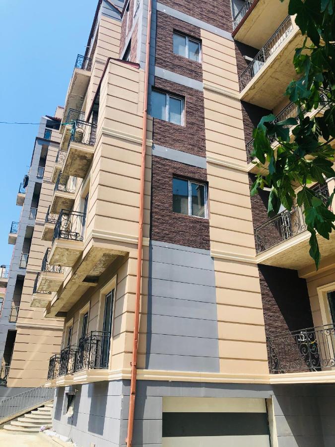 Wellconect Apartment Kutaisi Luaran gambar