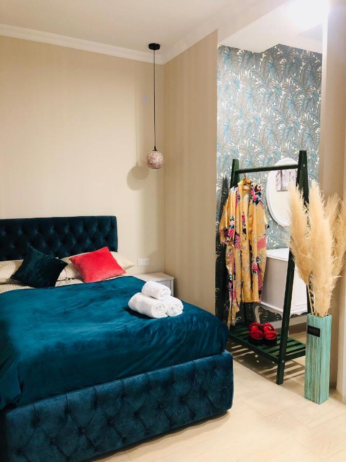 Wellconect Apartment Kutaisi Luaran gambar