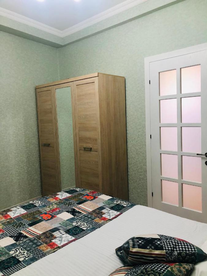 Wellconect Apartment Kutaisi Luaran gambar